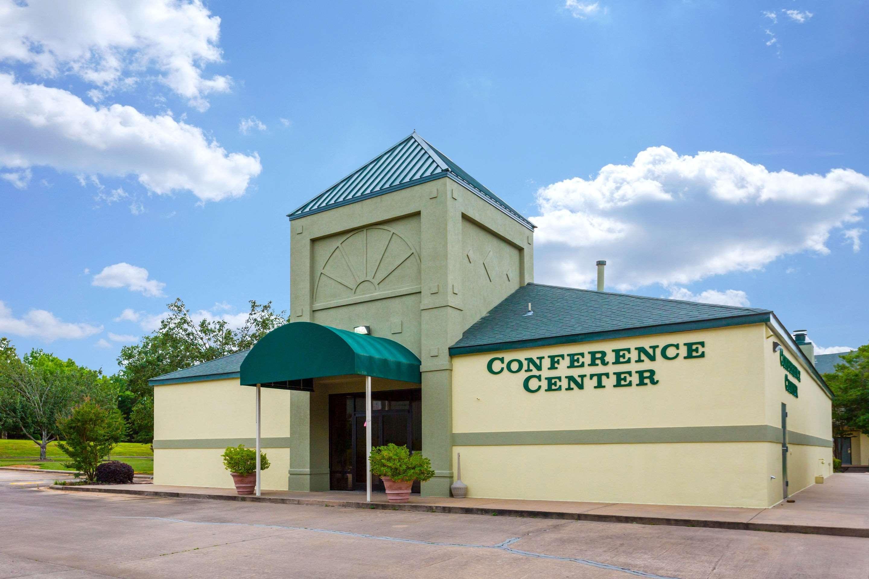 Quality Inn & Conference Center Heber Springs Экстерьер фото